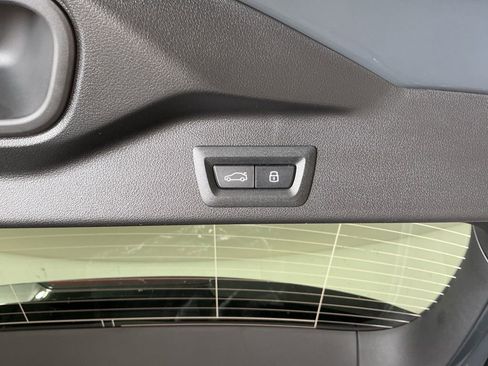 New 2026 BMW X5 sDrive40i w/ M Sport Package image 33