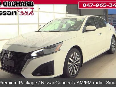 Used 2023 Nissan Altima 2.5 SV w/ SV Premium Package