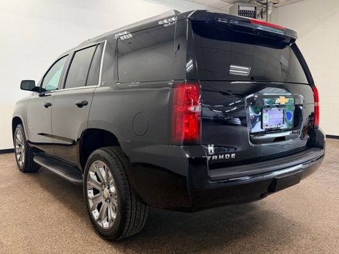 Used 2019 Chevrolet Tahoe LT w/ Luxury Package AWD/4WD image 3
