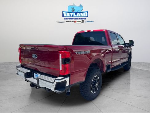 Used 2026 Ford F350 XLT w/ XLT Premium Package AWD/4WD image 7