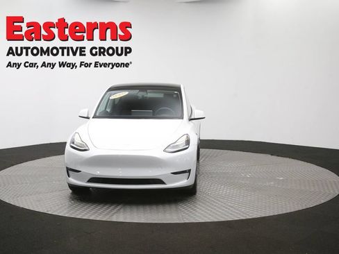 Used 2022 Tesla Model Y Long Range AWD/4WD image 47