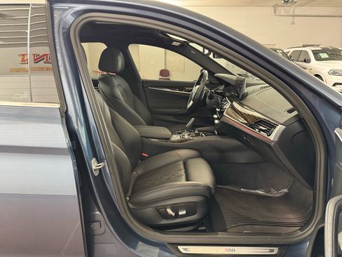 Used 2023 BMW 530i xDrive w/ Premium Package image 45