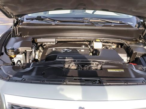 Used 2016 INFINITI QX60 Luxe w/ Deluxe Technology Package image 41