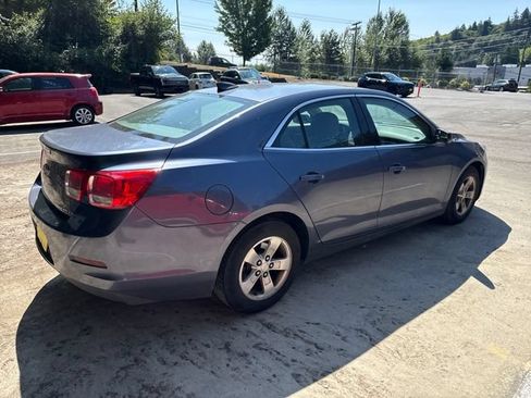 Used 2015 Chevrolet Malibu LS FWD image 7