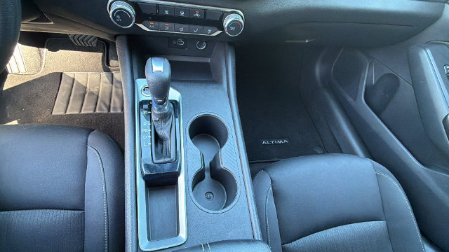 Used 2023 Nissan Altima 2.5 S FWD image 25