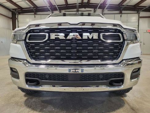 Used 2025 RAM 1500 Big Horn AWD/4WD image 8