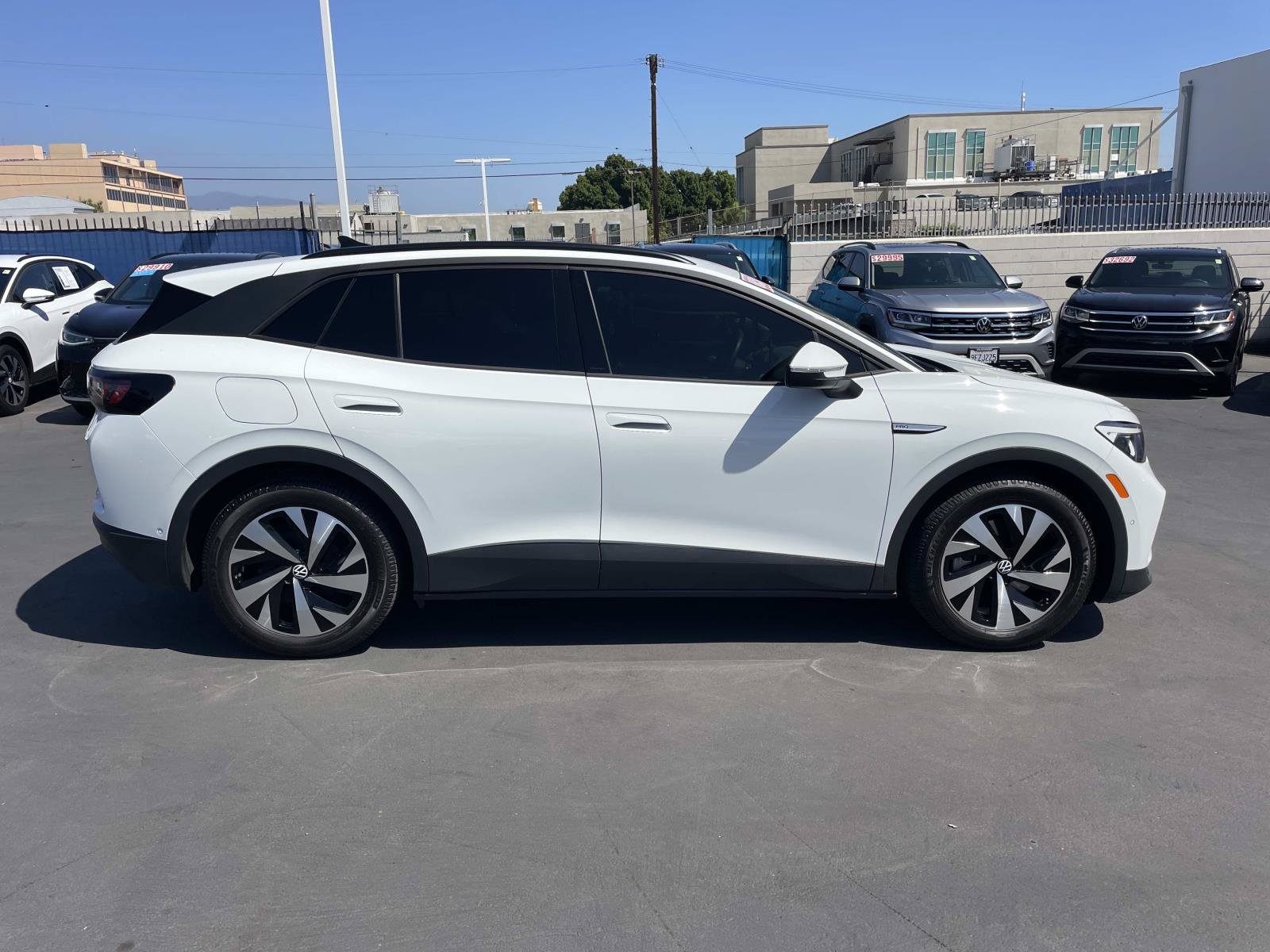 Certified 2023 Volkswagen ID.4 Pro RWD image 3