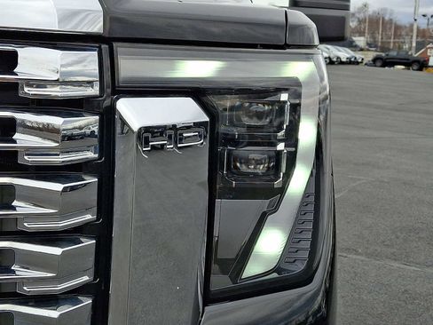 Certified 2024 GMC Sierra 3500 Denali w/ Denali Reserve Package image 9