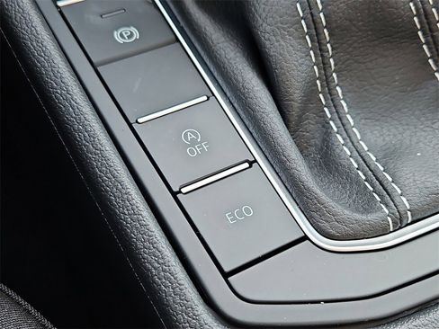 New 2025 Volkswagen Jetta S image 8