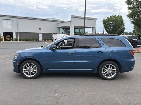 Used 2024 Dodge Durango GT RWD image 10