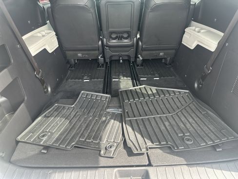 Used 2024 Kia Carnival SX image 21