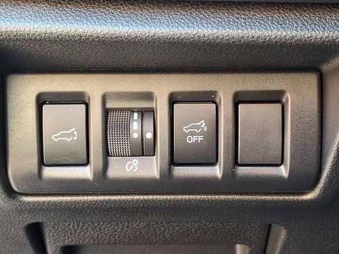 Used 2022 Subaru Outback Touring XT image 27