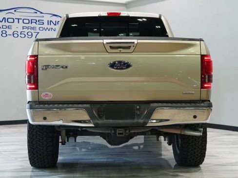 Used 2017 Ford F150 Lariat w/ Equipment Group 502A Luxury AWD/4WD image 14