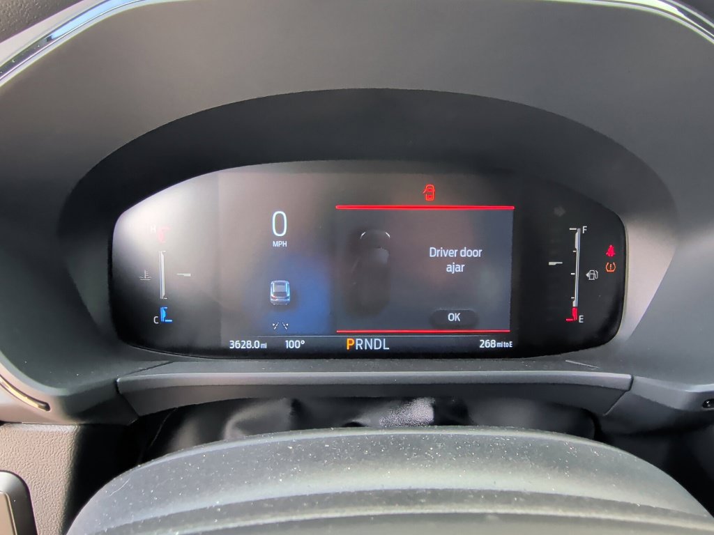 Used 2025 Ford Escape ST-Line w/ Equipment Group 301A FWD image 19