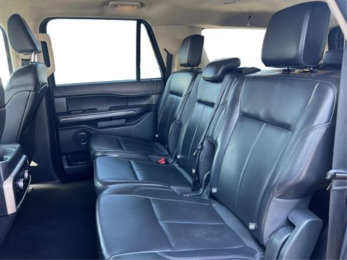 Used 2024 Ford Expedition Max XLT image 12
