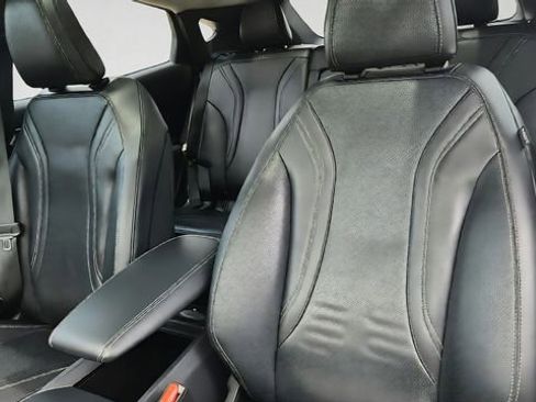 Used 2022 Ford Mustang Mach-E Premium RWD image 10
