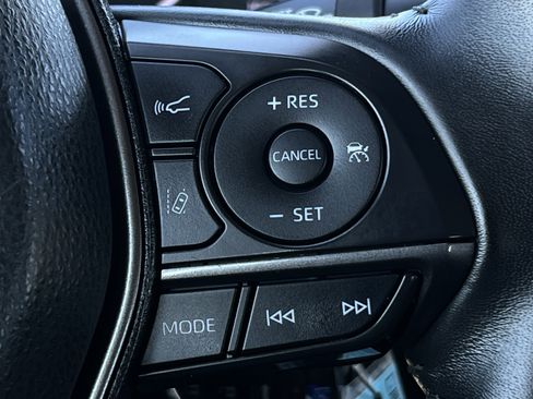 Used 2024 Toyota Camry SE image 13