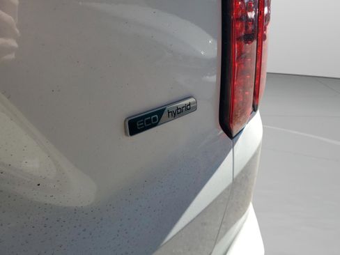 Certified 2022 Kia Sorento S image 8