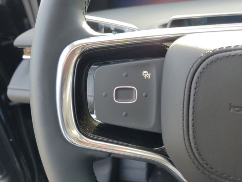 New 2026 Lincoln Nautilus Premier w/ Equipment Group 102A image 17