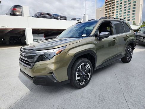 New 2025 Subaru Forester Premium image 9