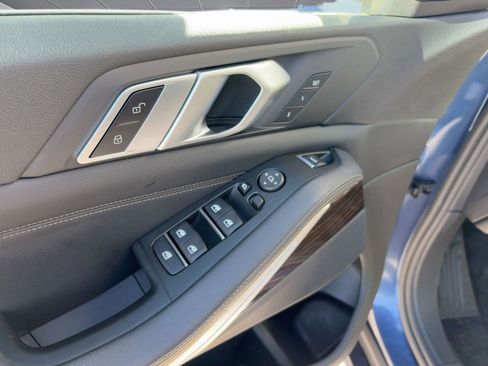 Used 2019 BMW X5 xDrive40i w/ Convenience Package image 12