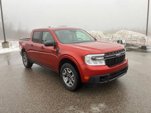 Used 2022 Ford Maverick XLT w/ Equipment Group 300A Standard image 2