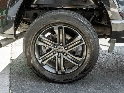 Used 2022 Ford F150 Lariat w/ Equipment Group 502A High AWD/4WD image 32