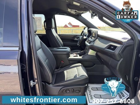 Used 2024 Chevrolet Suburban Premier AWD/4WD image 10