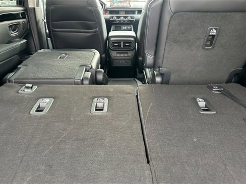 Used 2024 Honda Pilot EX-L image 18