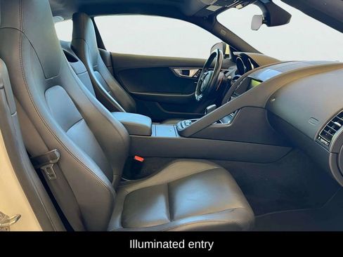 Used 2017 Jaguar F-TYPE S image 11
