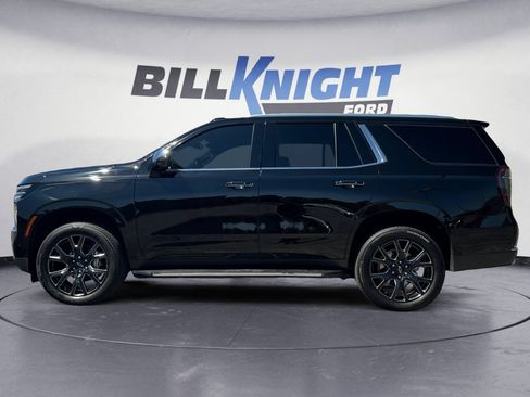 Used 2025 Chevrolet Tahoe Premier w/ Sun And Tow Package AWD/4WD image 2