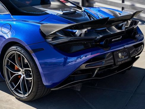 Used 2020 McLaren 720S Performance image 13