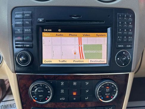 Used 2010 Mercedes-Benz ML 350 4MATIC image 13