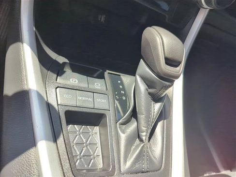 Certified 2023 Toyota RAV4 LE FWD image 24