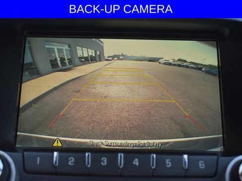 Used 2017 Chevrolet Equinox LS FWD image 4