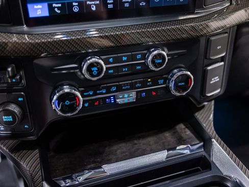 Used 2023 Ford F250 Lariat w/ Lariat Ultimate Package image 45