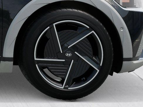 New 2026 Hyundai Ioniq 5 Limited image 8