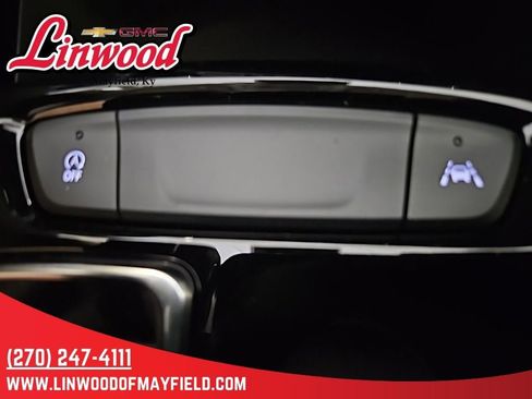 New 2026 Chevrolet Trax LT w/ Driver Confidence Package FWD image 25