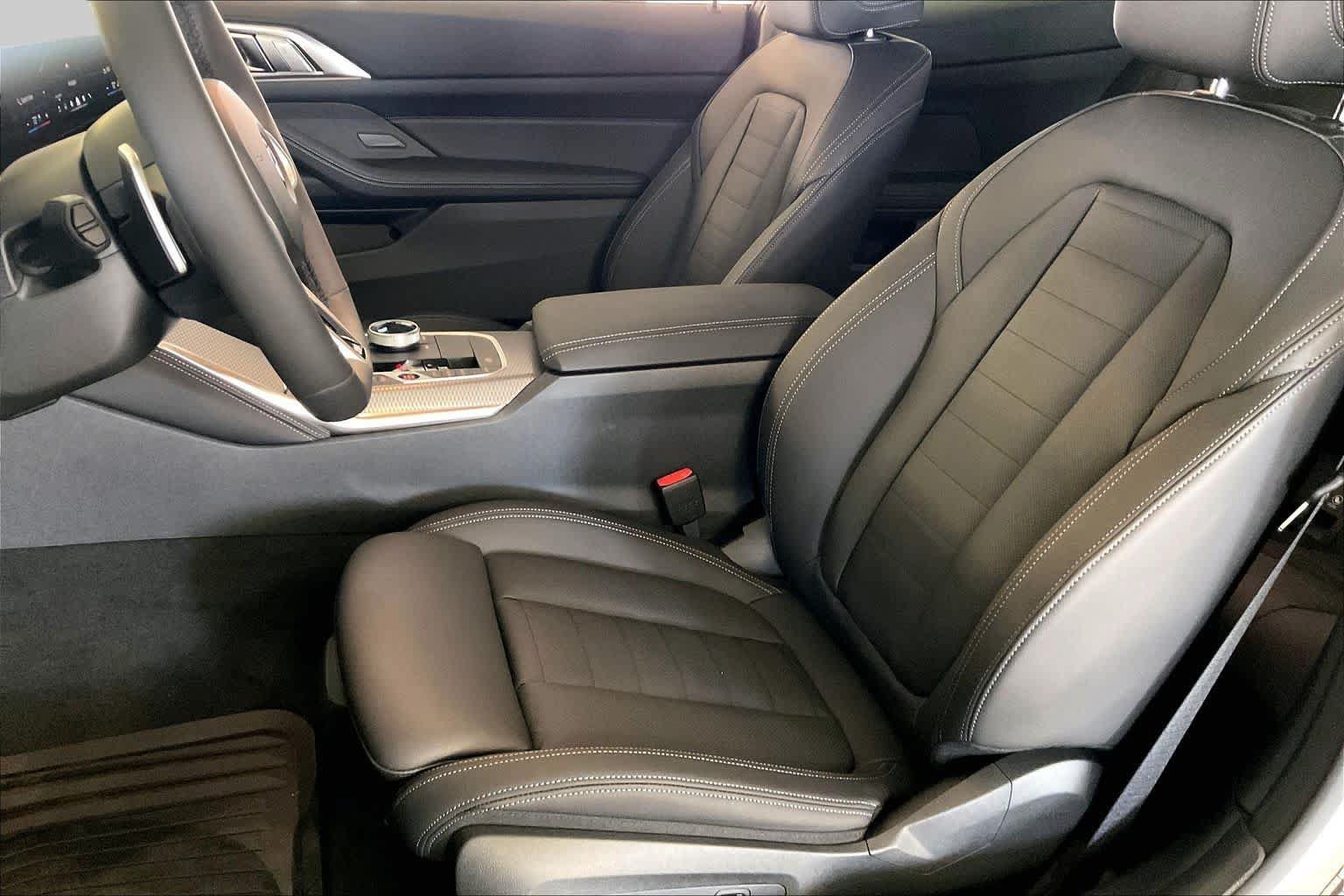 New 2027 BMW 430i Coupe w/ M Sport Package AWD/4WD image 9
