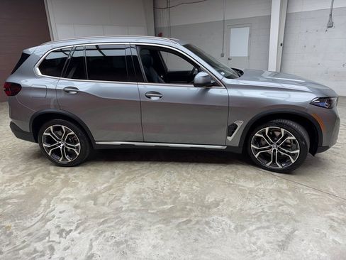 Used 2026 BMW X5 xDrive40i image 6