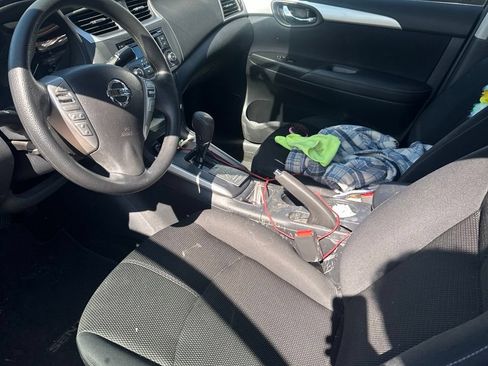 Used 2016 Nissan Sentra S FWD image 6