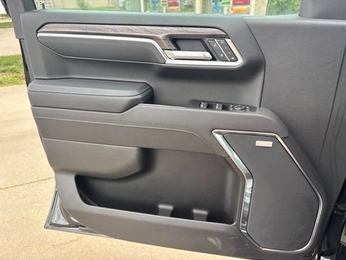 New 2025 Chevrolet Silverado 1500 LTZ AWD/4WD image 15