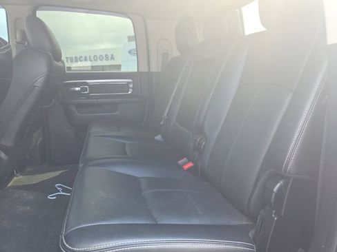 Used 2018 RAM 2500 Laramie w/ Sport Appearance Group AWD/4WD image 10