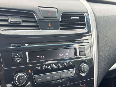 Used 2014 Nissan Altima 2.5 S FWD image 25