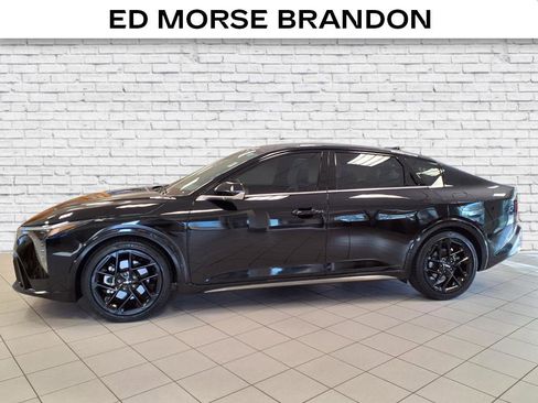 Used 2025 Kia K4 GT-Line Turbo image 2