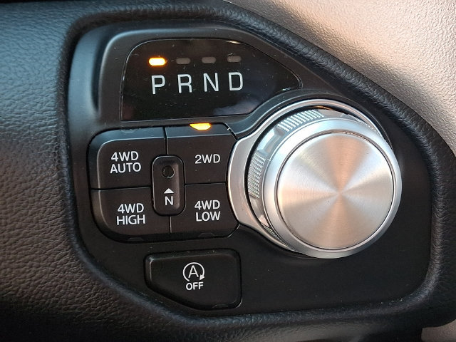 Used 2020 RAM 1500 Laramie AWD/4WD image 15