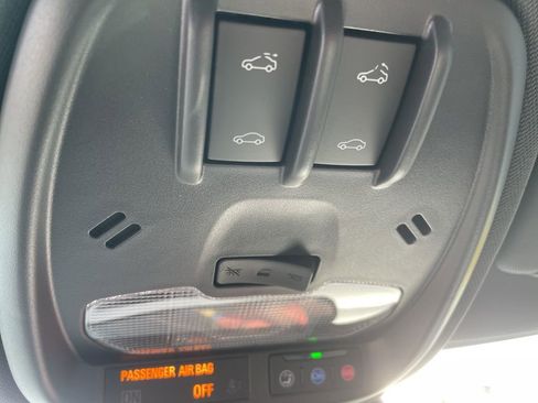 New 2026 Chevrolet Trax RS w/ Sunroof Package image 23