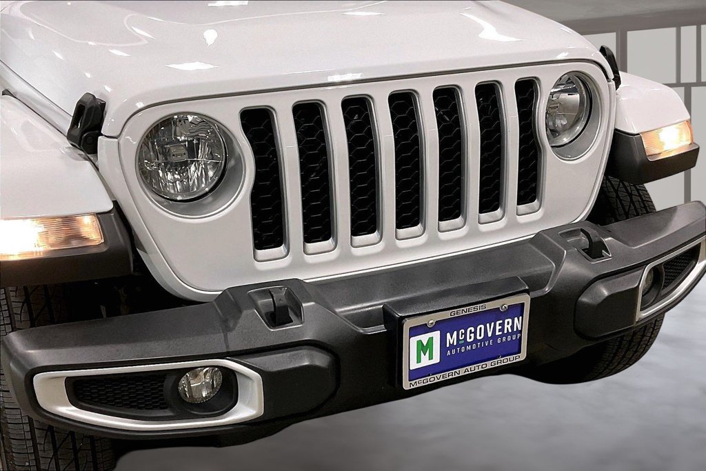 Used 2022 Jeep Gladiator Overland w/ Popular Equipment Package AWD/4WD image 34
