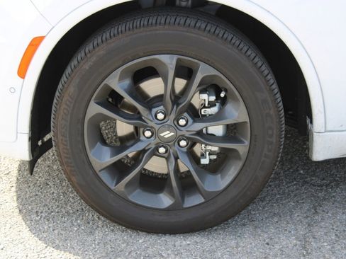 Used 2024 Dodge Durango R/T w/ Blacktop Package image 8