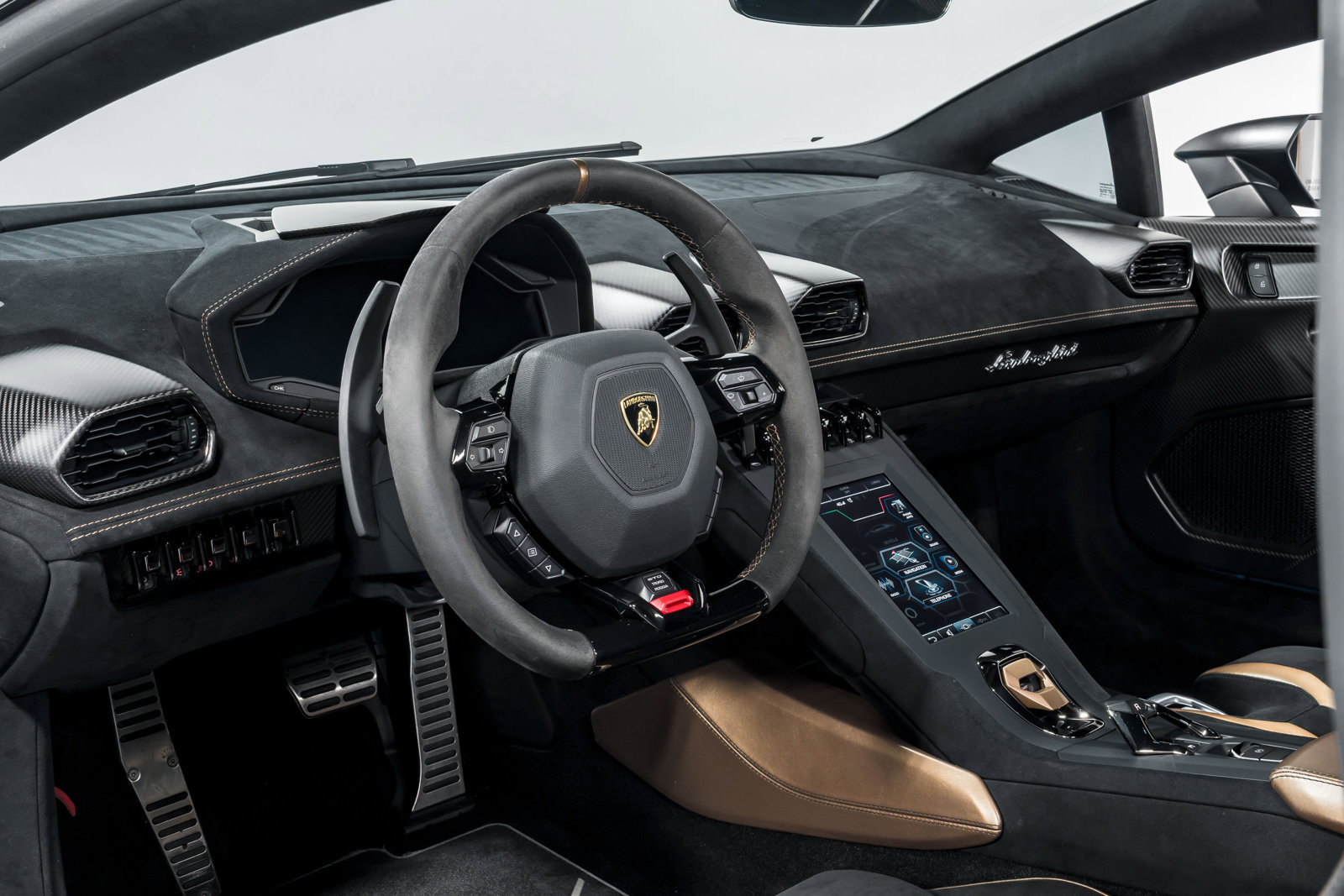 Used 2022 Lamborghini Huracan STO RWD image 12